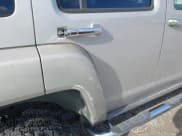 ✅ 2007 Hummer H3 SUV • VIN: 5GTDN13E678182324 • Lot: 43752109. Listed on IAAI with 191,696 mi. Free auction sales archive from the USA and detailed vehicle history report at DreamBid. Image 14.