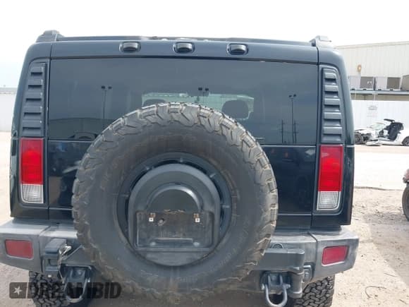 ✅ 2006 Hummer H2 • VIN: 5GRGN23U26H113662 • Лот: 42882138. Опубликован ранее на IAAI с пробегом 284 949 миль. Бесплатный доступ к архиву аукционных продаж из США и подробный отчёт об истории автомобиля на DreamBid. Изображение 15.