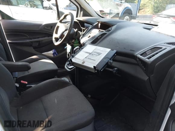 ✅ 2014 Ford Transit Connect XL • VIN: NM0LS7E75E1149198 • Lot: 42931497. Wystawiony na IAAI z przebiegiem 53 541 mil. Bezpłatny archiwum sprzedaży aukcyjnych z USA i szczegółowy raport historii pojazdu na DreamBid. Zdjęcie 5.