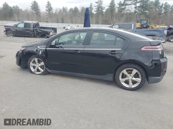 ✅ 2012 Chevrolet Volt • VIN: 1G1RD6E41CU127842 • Lot: 93035185. Listed on Copart with 96,477 mi. Free auction sales archive from the USA and detailed vehicle history report at DreamBid. Image 2.
