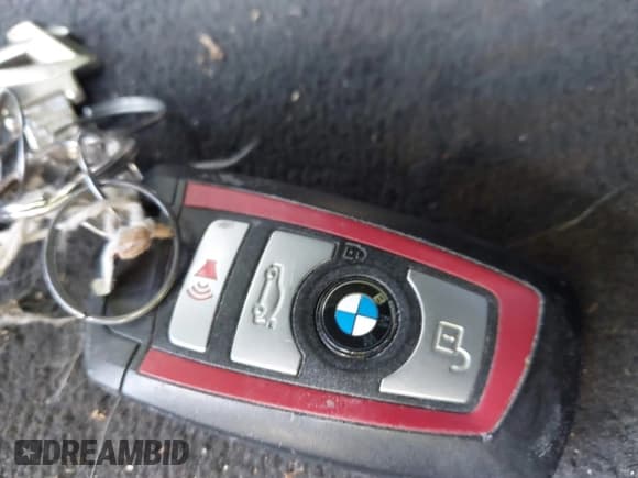 ✅ 2017 BMW 4 Series 430i xDrive • VIN: WBA4F9C33HG813083 • Lot: 41672146. Listed on IAAI with 16,890 mi. Free auction sales archive from the USA and detailed vehicle history report at DreamBid. Image 11.