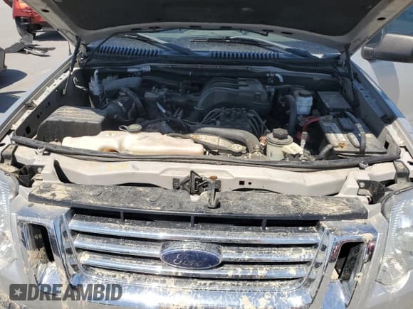 ✅ 2010 Ford Explorer Sport Trac XLT • VIN: 1FMEU3BE8AUF03902 • Лот: 70743415. Опубликован ранее на Copart с пробегом Не указан. Бесплатный доступ к архиву аукционных продаж из США и подробный отчёт об истории автомобиля на DreamBid. Изображение 11.