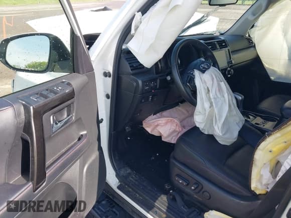 ✅ 2023 Toyota 4Runner TRD Pro • VIN: JTELU5JR6P6132579 • Лот: 42275318. Опубликован ранее на IAAI с пробегом 25 708 миль. Бесплатный доступ к архиву аукционных продаж из США и подробный отчёт об истории автомобиля на DreamBid. Изображение 5.