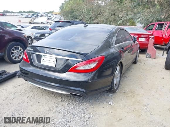✅ 2012 Mercedes-Benz CLS 550 • VIN: WDDLJ7DBXCA015625 • Lot: 43307973. Listed on IAAI with 149,582 mi. Free auction sales archive from the USA and detailed vehicle history report at DreamBid. Image 4.