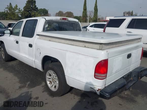 ✅ 2000 Dodge Dakota Sport • VIN: 1B7GL2AN8YS654014 • Лот: 41470554. Размещён на IAAI с пробегом 181 931 миль миль. Получите бесплатный доступ к архиву аукционных продаж из США и посмотрите подробный отчёт об истории автомобиля на DreamBid. Изображение 3.