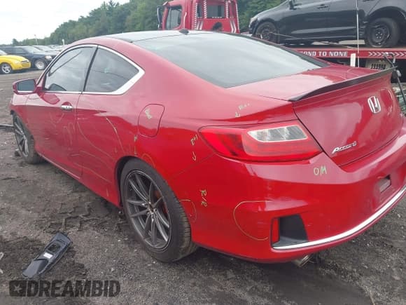 ✅ 2013 Honda Accord EX-L • VIN: 1HGCT2B80DA009172 • Lot: 43036356. Listed on IAAI with 131,951 mi. Free auction sales archive from the USA and detailed vehicle history report at DreamBid. Image 3.