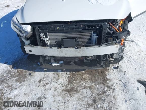 ✅ 2019 Hyundai Ioniq Limited • VIN: KMHC75LD9KU174113 • Lot: 41276943. Wystawiony na IAAI z przebiegiem 41 147 mil. Bezpłatny archiwum sprzedaży aukcyjnych z USA i szczegółowy raport historii pojazdu na DreamBid. Zdjęcie 6.