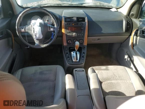 ✅ 2006 Saturn VUE • VIN: 5GZCZ53416S849290 • Lot: 47799955. Wystawiony na Copart z przebiegiem 241 183 mil. Bezpłatny archiwum sprzedaży aukcyjnych z USA i szczegółowy raport historii pojazdu na DreamBid. Zdjęcie 8.