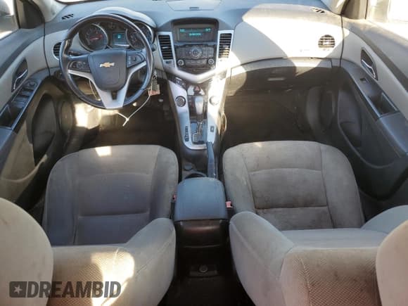 ✅ 2014 Chevrolet Cruze 1LT • VIN: 1G1PC5SB1E7273330 • Лот: 73784104. Опубликован ранее на Copart с пробегом 81 619 миль. Бесплатный доступ к архиву аукционных продаж из США и подробный отчёт об истории автомобиля на DreamBid. Изображение 8.