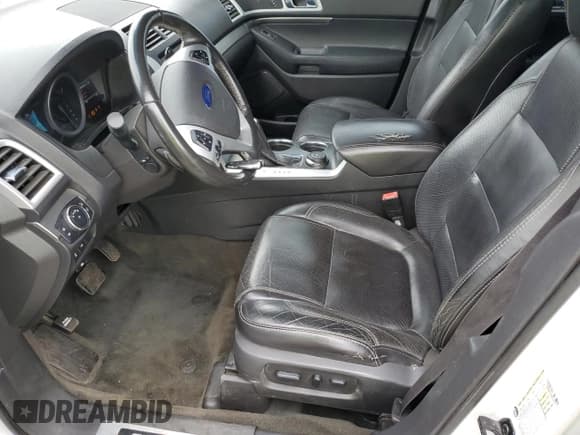 ✅ 2013 Ford Explorer Sport • VIN: 1FM5K8GTXDGC38767 • Lot: 90451805. Wystawiony na Copart z przebiegiem 166 948 mil. Bezpłatny archiwum sprzedaży aukcyjnych z USA i szczegółowy raport historii pojazdu na DreamBid. Zdjęcie 7.