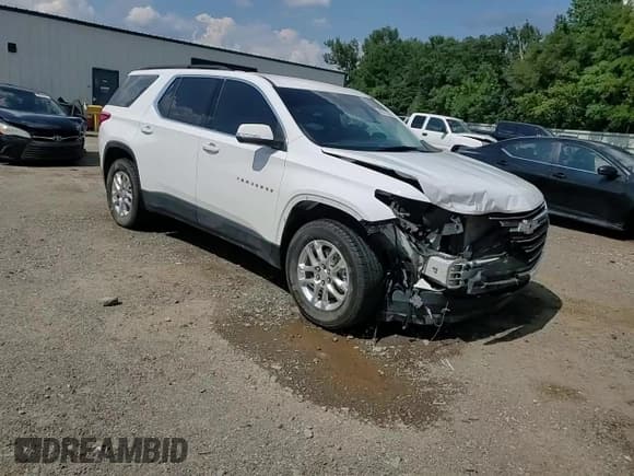 ✅ 2021 Chevrolet Traverse LT • VIN: 1GNERHKW4MJ265801 • Lot: 68318865. Wystawiony na Copart z przebiegiem 53 239 mil. Bezpłatny archiwum sprzedaży aukcyjnych z USA i szczegółowy raport historii pojazdu na DreamBid. Zdjęcie 14.