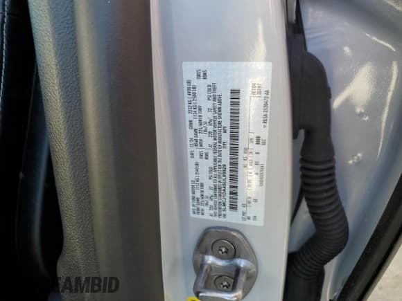 ✅ 2025 Lincoln Corsair Premiere • VIN: 5LMCJ1DA4SUL09929 • Lot: 80499195. Wystawiony na Copart z przebiegiem 4 500 mil. Bezpłatny archiwum sprzedaży aukcyjnych z USA i szczegółowy raport historii pojazdu na DreamBid. Zdjęcie 13.