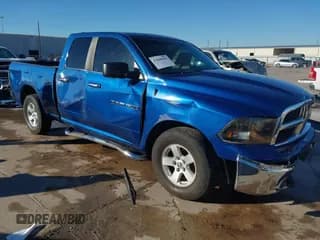 ✅ 2011 Ram 1500 ST • VIN: 1D7RB1GP6BS555039 • Lot: 43600698. Wystawiony na IAAI z przebiegiem 164 443 mil. Bezpłatny archiwum sprzedaży aukcyjnych z USA i szczegółowy raport historii pojazdu na DreamBid. Zdjęcie 1.