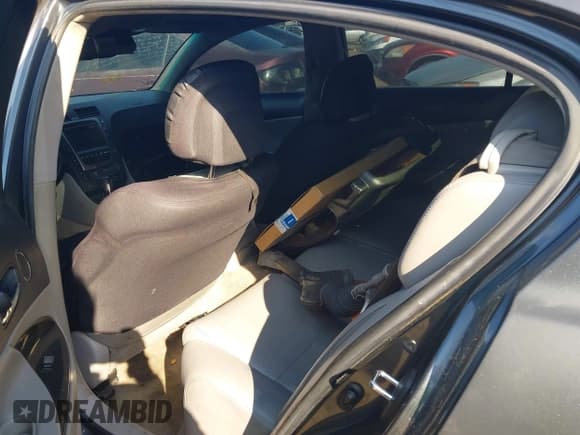 ✅ 2006 Lexus GS 300 • VIN: JTHCH96S260001239 • Lot: 42665399. Listed on IAAI with 204,480 mi. Free auction sales archive from the USA and detailed vehicle history report at DreamBid. Image 8.