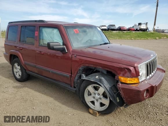 ✅ 2008 Jeep Commander Sport • VIN: 1J8HG48N18C177309 • Лот: 70083575. Опубликован ранее на Copart с пробегом 210 238 миль. Бесплатный доступ к архиву аукционных продаж из США и подробный отчёт об истории автомобиля на DreamBid. Изображение 4.