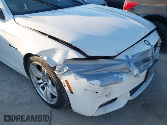 ✅ 2014 BMW 5 Series 535i • VIN: WBA5B1C59ED484177 • Lot: 43442810. Listed on IAAI with 251,950 mi. Free auction sales archive from the USA and detailed vehicle history report at DreamBid. Image 6.