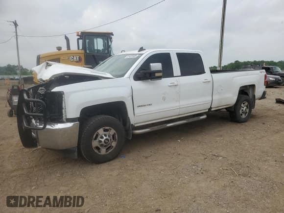 ✅ 2017 Chevrolet Silverado 2500HD LT • VIN: 1GC1KVEY8HF123256 • Lot: 61423985. Wystawiony na Copart z przebiegiem 227 215 mil. Bezpłatny archiwum sprzedaży aukcyjnych z USA i szczegółowy raport historii pojazdu na DreamBid. Zdjęcie 1.