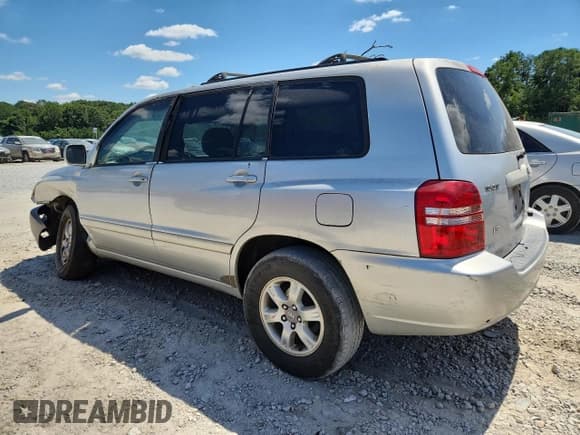 ✅ 2002 Toyota Highlander • VIN: JTEGF21A920071390 • Лот: 70739365. Опубликован ранее на Copart с пробегом 279 653 миль. Бесплатный доступ к архиву аукционных продаж из США и подробный отчёт об истории автомобиля на DreamBid. Изображение 2.