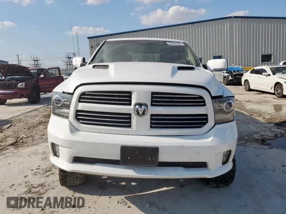 ✅ 2015 Ram 1500 Sport • VIN: 1C6RR7MT3FS610988 • Лот: 68438395. Опубликован ранее на Copart с пробегом 164 797 миль. Бесплатный доступ к архиву аукционных продаж из США и подробный отчёт об истории автомобиля на DreamBid. Изображение 5.