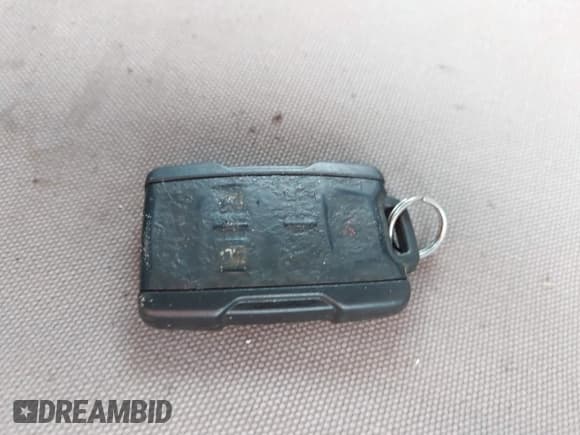 ✅ 2017 Chevrolet Silverado 2500HD LT • VIN: 1GC1KVEG7HF217930 • Lot: 42763106. Listed on IAAI with 110,239 mi. Free auction sales archive from the USA and detailed vehicle history report at DreamBid. Image 11.