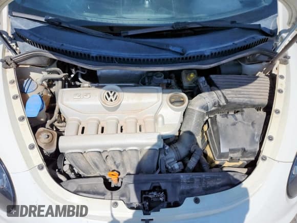 ✅ 2007 Volkswagen Beetle Triple White • VIN: 3VWFF31Y37M411346 • Лот: 58347875. Опубликован ранее на Copart с пробегом 71 363 миль. Бесплатный доступ к архиву аукционных продаж из США и подробный отчёт об истории автомобиля на DreamBid. Изображение 11.