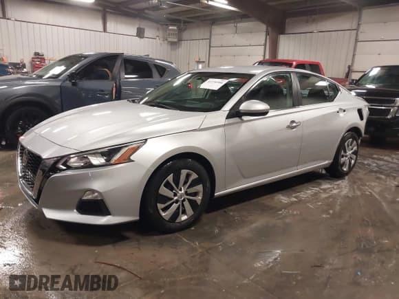 ✅ 2019 Nissan Altima S • VIN: 1N4BL4BV9KC149515 • Лот: 41236906. Опубликован ранее на IAAI с пробегом 85 052 миль. Бесплатный доступ к архиву аукционных продаж из США и подробный отчёт об истории автомобиля на DreamBid. Изображение 2.