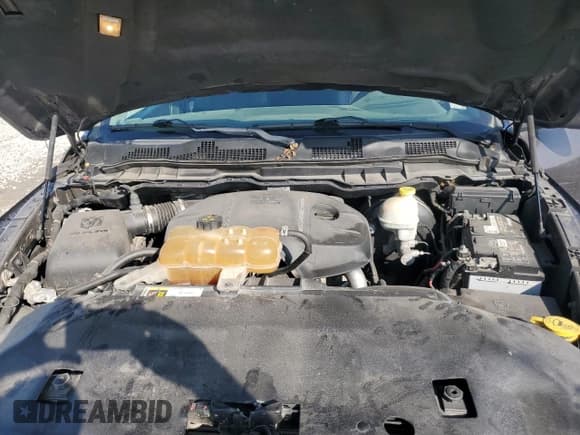 ✅ 2015 Ram 1500 Laramie • VIN: 1C6RR7VM5FS569299 • Лот: 71428575. Опубликован ранее на Copart с пробегом 186 405 миль. Бесплатный доступ к архиву аукционных продаж из США и подробный отчёт об истории автомобиля на DreamBid. Изображение 11.