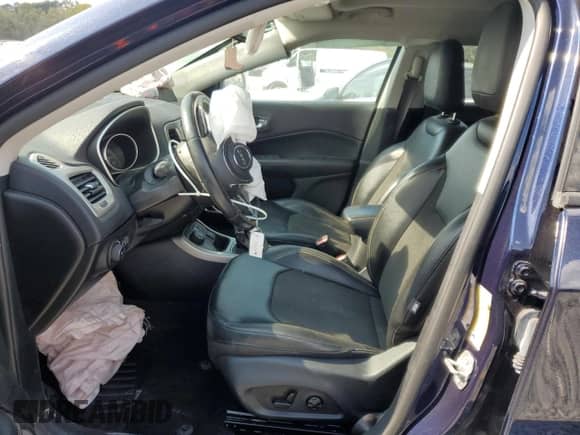 2020 Jeep Compass Latitude с VIN 3C4NJDBB0LT255098, выставлен на аукционе Copart как лот 80307875 с пробегом 57 807 миль миль и Списание • Salvage title. История ставок и продаж доступна на DreamBid. Изображение 7.