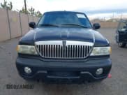 ✅ 2002 Lincoln Navigator • VIN: 5LMFU28R62LJ14480 • Lot: 41858152. Wystawiony na IAAI z przebiegiem 178 373 mil. Bezpłatny archiwum sprzedaży aukcyjnych z USA i szczegółowy raport historii pojazdu na DreamBid. Zdjęcie 6.