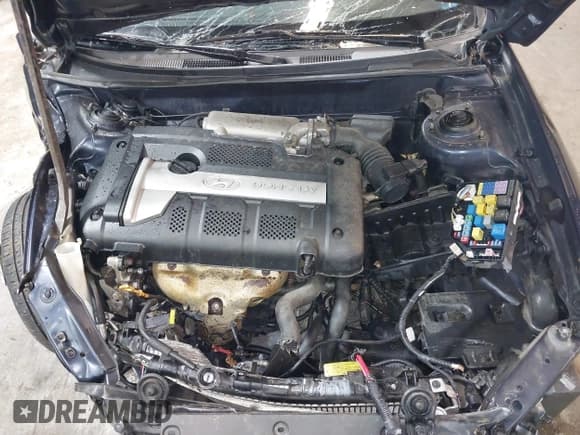 ✅ 2005 Hyundai Elantra GLS • VIN: KMHDN56D65U164794 • Lot: 41574957. Wystawiony na IAAI z przebiegiem 55 747 mil. Bezpłatny archiwum sprzedaży aukcyjnych z USA i szczegółowy raport historii pojazdu na DreamBid. Zdjęcie 10.