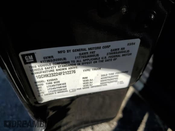 ✅ 2004 Chevrolet Silverado 2500HD LS • VIN: 1GCHK23224F212276 • Lot: 82424225. Wystawiony na Copart z przebiegiem Nie podano. Bezpłatny archiwum sprzedaży aukcyjnych z USA i szczegółowy raport historii pojazdu na DreamBid. Zdjęcie 13.