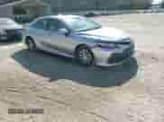 2022 Toyota Camry Hybrid LE z VIN 4T1C31AKXNU570867, wystawiony jako Copart lot #81447885 z przebiegiem 237 715 mil mil oraz Szkoda całkowita • Salvage title. Historia ofert i sprzedaży dostępna na DreamBid. Obrazek 13.