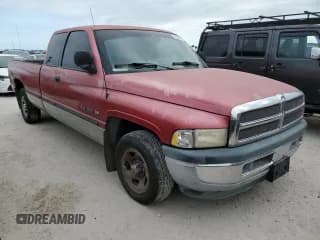 ✅ 1998 Dodge 1500 • VIN: 3B7HC12Y8WG113847 • Лот: 75344174. Опубликован ранее на Copart с пробегом Не указан. Бесплатный доступ к архиву аукционных продаж из США и подробный отчёт об истории автомобиля на DreamBid. Изображение 4.