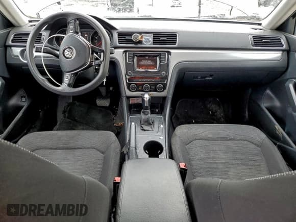 ✅ 2016 Volkswagen Passat S • VIN: 1VWAT7A33GC041693 • Lot: 94745355. Listed on Copart with 131,116 mi. Free auction sales archive from the USA and detailed vehicle history report at DreamBid. Image 8.