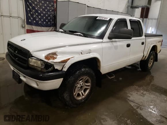 ✅ 2004 Dodge Dakota Sport • VIN: 1D7HG38NX4S635016 • Lot: 85332484. Wystawiony na Copart z przebiegiem 281 187 mil. Bezpłatny archiwum sprzedaży aukcyjnych z USA i szczegółowy raport historii pojazdu na DreamBid. Zdjęcie 1.