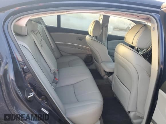 ✅ 2018 Acura RLX Hybrid Sport • VIN: JH4KC2F99JC000045 • Lot: 77672974. Listed on Copart with 53,169 mi. Free auction sales archive from the USA and detailed vehicle history report at DreamBid. Image 10.