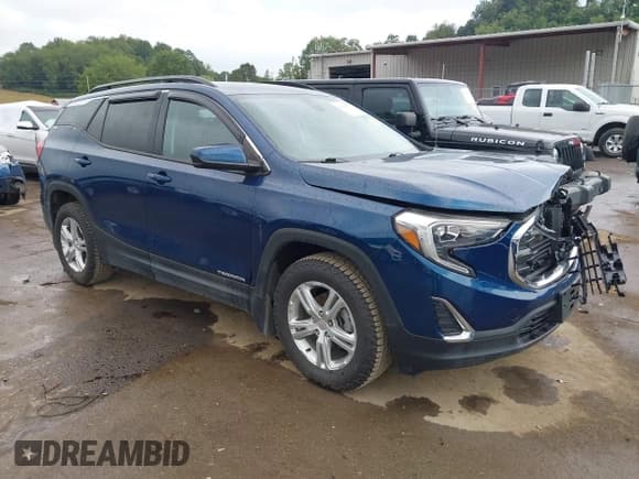 ✅ 2020 GMC Terrain SLE • VIN: 3GKALTEV4LL337087 • Lot: 42944297. Wystawiony na IAAI z przebiegiem 45 544 mil. Bezpłatny archiwum sprzedaży aukcyjnych z USA i szczegółowy raport historii pojazdu na DreamBid. Zdjęcie 1.