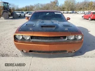 ✅ 2011 Dodge Challenger R/T Classic • VIN: 2B3CJ5DT3BH561448 • Lot: 82239184. Wystawiony na Copart z przebiegiem 186 647 mil. Bezpłatny archiwum sprzedaży aukcyjnych z USA i szczegółowy raport historii pojazdu na DreamBid. Zdjęcie 5.