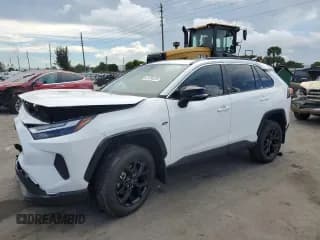 ✅ 2025 Toyota RAV4 XLE • VIN: 2T3W1RFVXSC331103 • Lot: 81785225. Listed on Copart with 7,184 mi. Free auction sales archive from the USA and detailed vehicle history report at DreamBid. Image 1.