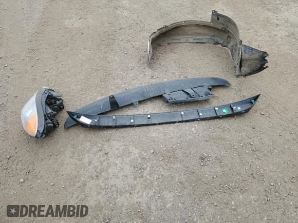 ✅ 2016 Lexus GX 460 Luxury • VIN: JTJJM7FX0G5135110 • Lot: 80276725. Wystawiony na Copart z przebiegiem 38 130 mil. Bezpłatny archiwum sprzedaży aukcyjnych z USA i szczegółowy raport historii pojazdu na DreamBid. Zdjęcie 13.