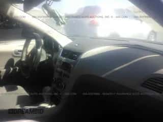 2011 Chevrolet Malibu 1LS z VIN 1G1ZB5E10BF157133, wystawiony jako IAAI lot #20379569 z przebiegiem 116 017 mil mil oraz . Historia ofert i sprzedaży dostępna na DreamBid. Obrazek 5.