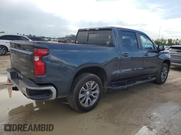 ✅ 2021 Chevrolet Silverado 1500 LT • VIN: 1GCUYDED7MZ275475 • Lot: 77647094. Wystawiony na Copart z przebiegiem 110 172 mil. Bezpłatny archiwum sprzedaży aukcyjnych z USA i szczegółowy raport historii pojazdu na DreamBid. Zdjęcie 3.