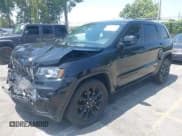 ✅ 2018 Jeep Grand Cherokee Altitude • VIN: 1C4RJEAG2JC428536 • Lot: 42472960. Wystawiony na IAAI z przebiegiem 74 631 mil. Bezpłatny archiwum sprzedaży aukcyjnych z USA i szczegółowy raport historii pojazdu na DreamBid. Zdjęcie 2.