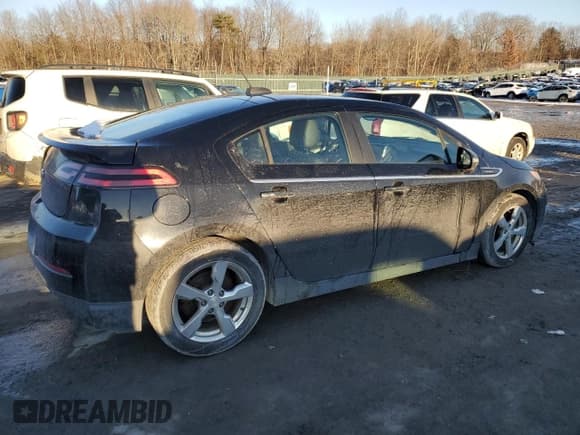 ✅ 2015 Chevrolet Volt • VIN: 1G1RB6E40FU127955 • Lot: 86139294. Wystawiony na Copart z przebiegiem 147 512 mil. Bezpłatny archiwum sprzedaży aukcyjnych z USA i szczegółowy raport historii pojazdu na DreamBid. Zdjęcie 3.