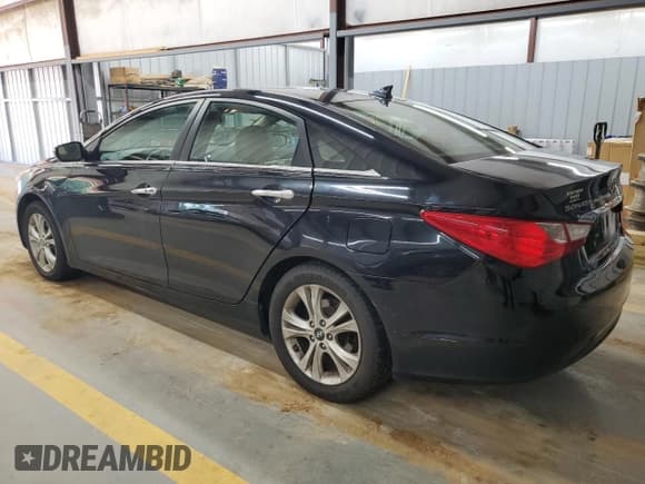 ✅ 2011 Hyundai Sonata Limited • VIN: 5NPEC4AC7BH133647 • Lot: 64542304. Listed on Copart with 225,610 mi. Free auction sales archive from the USA and detailed vehicle history report at DreamBid. Image 2.