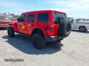 ✅ 2020 Jeep Wrangler Unlimited Rubicon • VIN: 1C4HJXFG9LW106607 • Lot: 41908295. Wystawiony na IAAI z przebiegiem 71 083 mil. Bezpłatny archiwum sprzedaży aukcyjnych z USA i szczegółowy raport historii pojazdu na DreamBid. Zdjęcie 3.