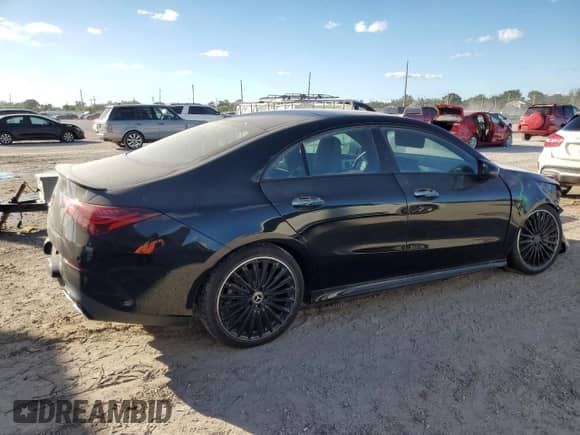 2024 Mercedes-Benz CLA 250 с VIN W1K5J4GB4RN456865, выставлен на аукционе Copart как лот 86157065 с пробегом 5 486 миль миль и Списание • Salvage title. История ставок и продаж доступна на DreamBid. Изображение 3.