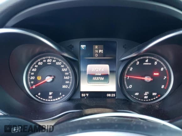 ✅ 2017 Mercedes-Benz C 300 • VIN: 55SWF4JB9HU187265 • Lot: 90841195. Wystawiony na Copart z przebiegiem 153 756 mil. Bezpłatny archiwum sprzedaży aukcyjnych z USA i szczegółowy raport historii pojazdu na DreamBid. Zdjęcie 9.