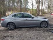 ✅ 2017 Alfa Romeo Giulia Ti • VIN: ZARFAEEN2H7557283 • Lot: 41727660. Listed on IAAI with 85,765 mi. Free auction sales archive from the USA and detailed vehicle history report at DreamBid. Image 13.