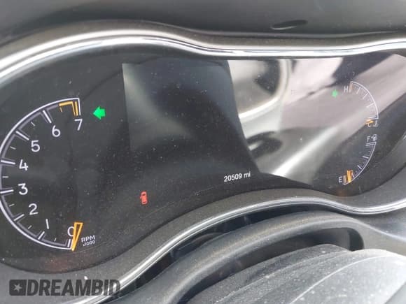 ✅ 2019 Jeep Grand Cherokee Upland • VIN: 1C4RJFAG7KC548047 • Lot: 42084947. Listed on IAAI with 20,509 mi. Free auction sales archive from the USA and detailed vehicle history report at DreamBid. Image 7.